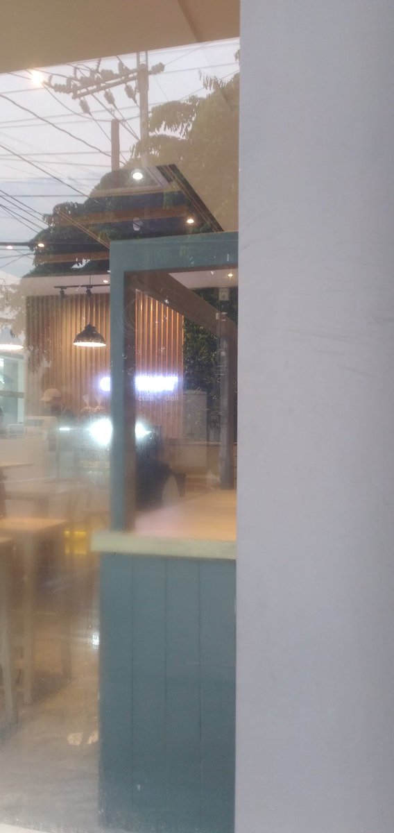 bengragon's tweet image. Rainy and grainy! ☔

#RandomThoughts #randomshots