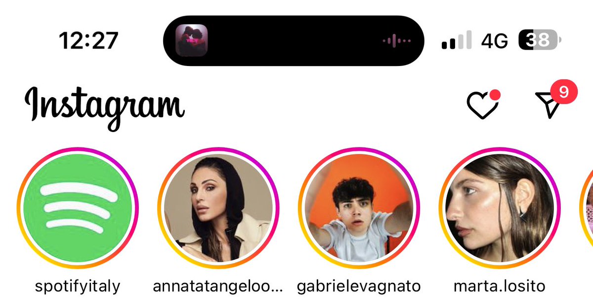 trash_italiano's tweet photo. Anche voi avete i cerchi giganti delle Stories? 🥲 https://t.co/JlvJpRgwiJ