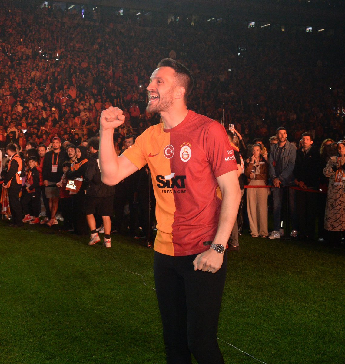 OKAN KOCUK! 🧤

💛🏆❤️

#ŞampiyonGalatasaray