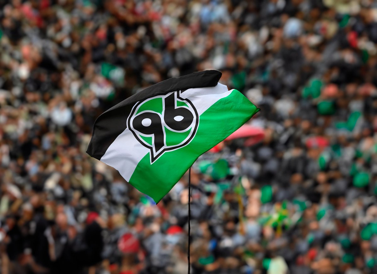 RedRevo96🇩🇰 on Twitter: "Droppt mal Bilder in den Druckos die ich durch