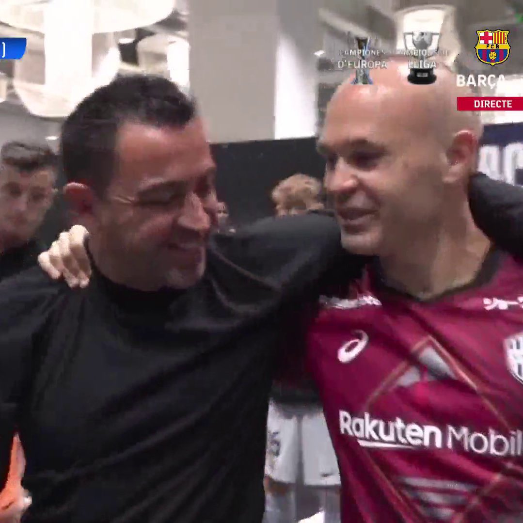 Xavi ve Iniesta...

Vay be gözümün önünden geçti yıllar.