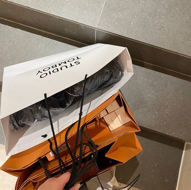 只有购物才能心情美美的