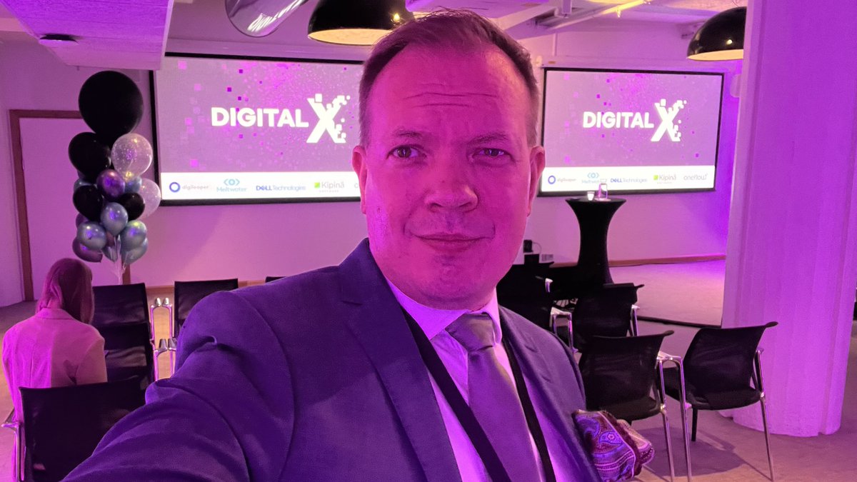 JukkaLang's tweet photo. PÀÀsin puhumaan suosikkiteemastani âDataregulaation vyöry ja vastuullisuussÀÀntely kilpailukyvyn katalyyttinaâ vuoden suurimmassa digitaalisen liiketoiminnan suuntaa luotaavassa tapahtumassa #digitalx23 - #digitalisaatio & #vastuullisuus kaikilla agendalla #ThinkingAhead https://t.co/YYv05AdPtv