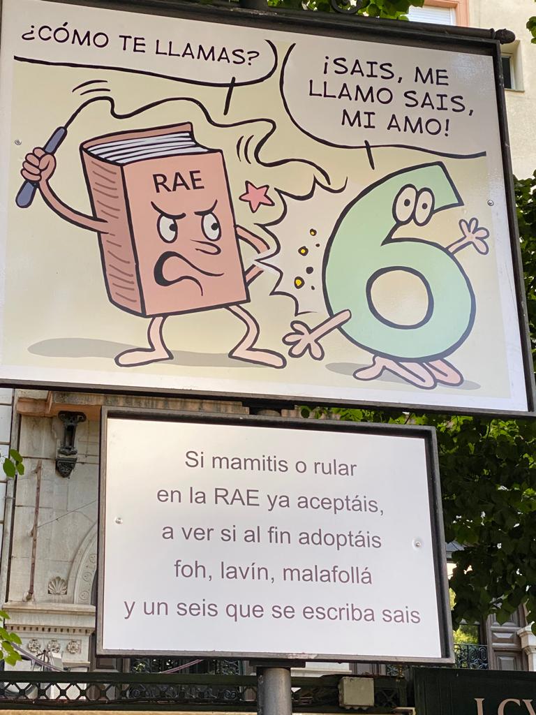 Ana D. Berrocal (@anadberrocal) on Twitter photo #humor e ironía granadina hecho tradición con arte en las Quintillas y Carocas que cada feria del #Corpus2023 #Granada nos cuentan la actualidad iluminando con su chispa las farolas de la plaza de Bib-Rambla,
Mis favoritas 👇
<a href="/IFMIF_DONES/">IFMIF-DONES</a>
<a href="/aytogr/">Ayuntamiento de Granada</a>
<a href="/RAEinforma/">RAE</a>
<a href="/HosteleriaGra/">Federación Empresas Hostelería y Turismo Granada</a> #humor e ironía granadina hecho tradición con arte en las Quintillas y Carocas que cada feria del #Corpus2023 #Granada nos cuentan la actualidad iluminando con su chispa las farolas de la plaza de Bib-Rambla,
Mis favoritas 👇
<a href="/IFMIF_DONES/">IFMIF-DONES</a>
<a href="/aytogr/">Ayuntamiento de Granada</a>
<a href="/RAEinforma/">RAE</a>
<a href="/HosteleriaGra/">Federación Empresas Hostelería y Turismo Granada</a>