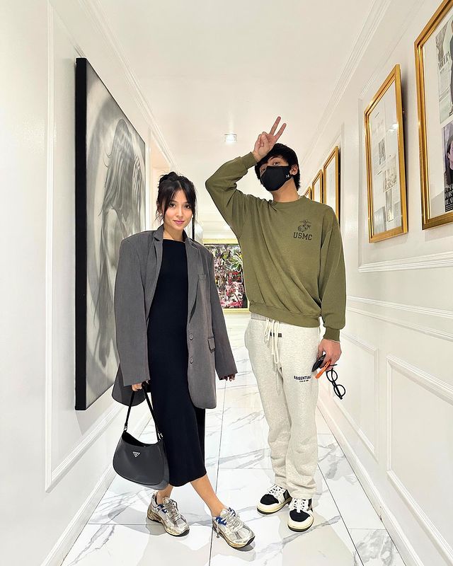 moonlaytning's tweet photo. “#AiveeCoupleUpdate
@bernardokath and @imdanielpadilla loves to spend #AiveeDay together! 🤍” theaiveeclinic's photos https://t.co/QWlx0wsEdX https://t.co/V2wIvZcJQ3