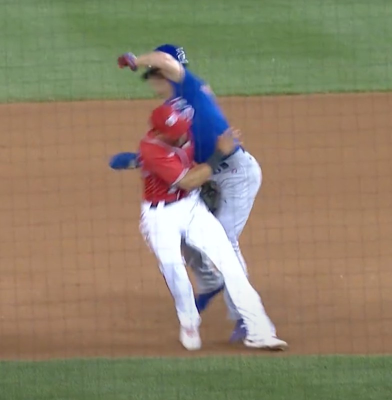 rulesacademy's tweet image. This was a Type 2 obstruction, but Fairchild, in my opinion, incorrectly called “Time” and protected Massey to third base.

Read more 👉 lttr.ai/ACjct

#baserunning #baserunnerinterference #baseballrightofway