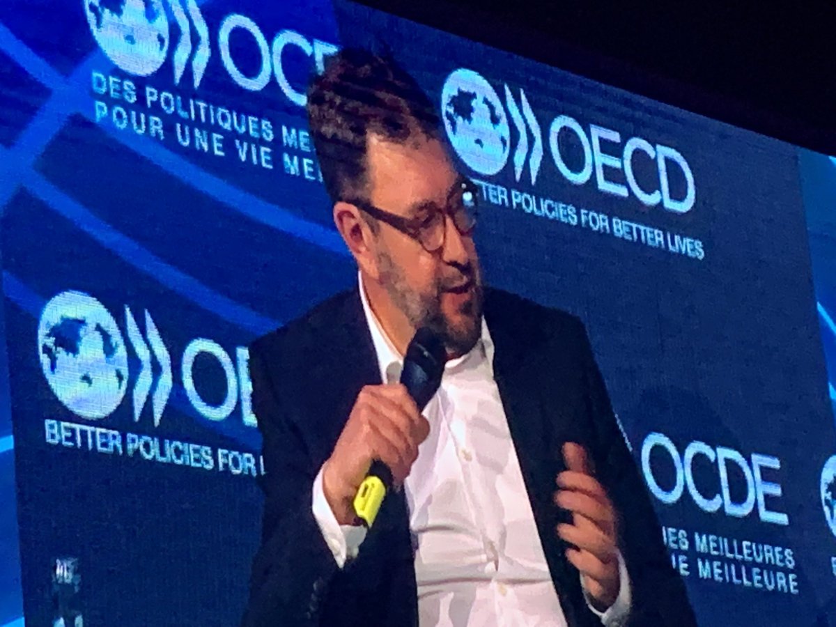 My boss, Minister <a href="/TimoHarakka/">Timo Harakka 🏳️‍🌈🇫🇮🇺🇦 💚 Äänekosken Huima</a> speaks at the OECD Global Forum on Technology. ”there is a role for OECD as providing the insights on A.I., immersive technologies, quantum computing, and synthetic biology, as well as be a global honest broker in suggesting fair rules”.
