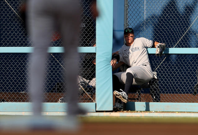 BREAKING: Local serial killer sends Yankees box of toes as team awaits Aaron Judge's diagnosis, sources tell NYP Sports:

"Right now everyone is worried about the captain's toe, even midtown serial killer "Slaughterhouse Phil" who has alluded authorities over the last four years"