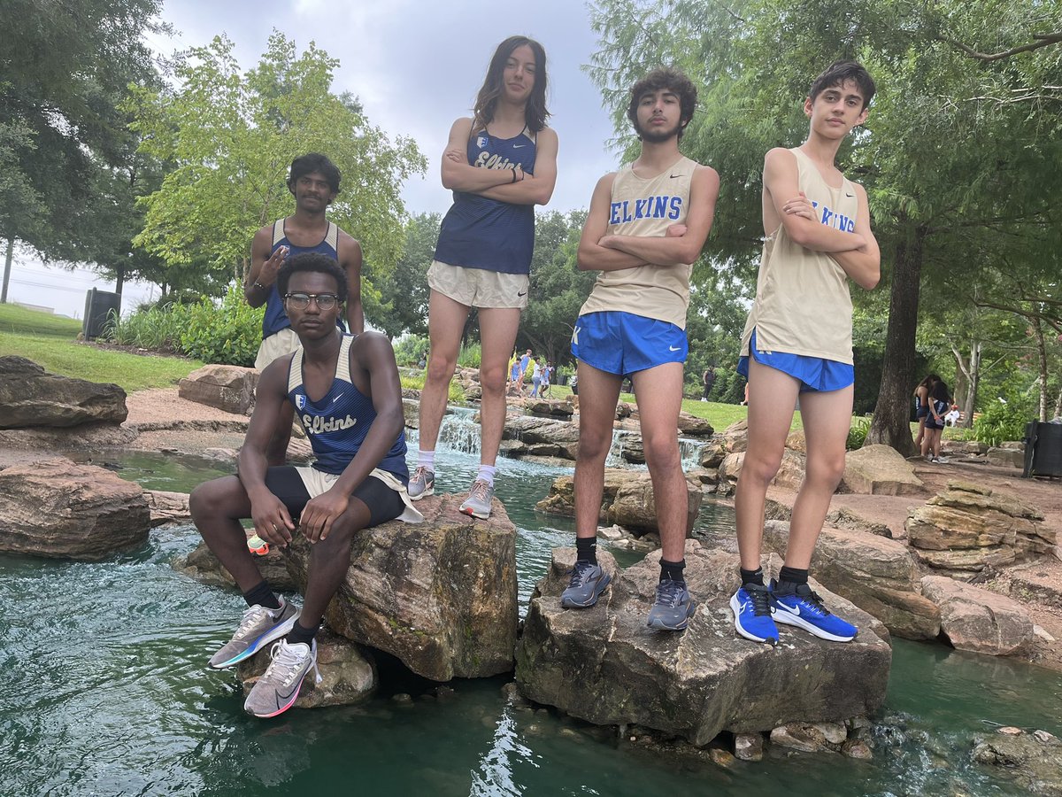 Elkins Cross Country (@elkins_xc) on Twitter photo Thanks to <a href="/vypehouston/">VYPE Houston</a> for taking pictures of our hardworking xc noble knights this morning . <a href="/TrackElkins/">Elkins Boys Track</a> <a href="/EHS_Knightswire/">Elkins High School</a> <a href="/CourtneyMuceus/">Courtney Muceus</a> Thanks to <a href="/vypehouston/">VYPE Houston</a> for taking pictures of our hardworking xc noble knights this morning . <a href="/TrackElkins/">Elkins Boys Track</a> <a href="/EHS_Knightswire/">Elkins High School</a> <a href="/CourtneyMuceus/">Courtney Muceus</a>