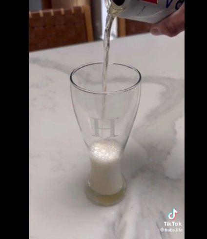 <a href="/mrice97/">Mike 🧸</a> This pour is a sign of clinical depression: