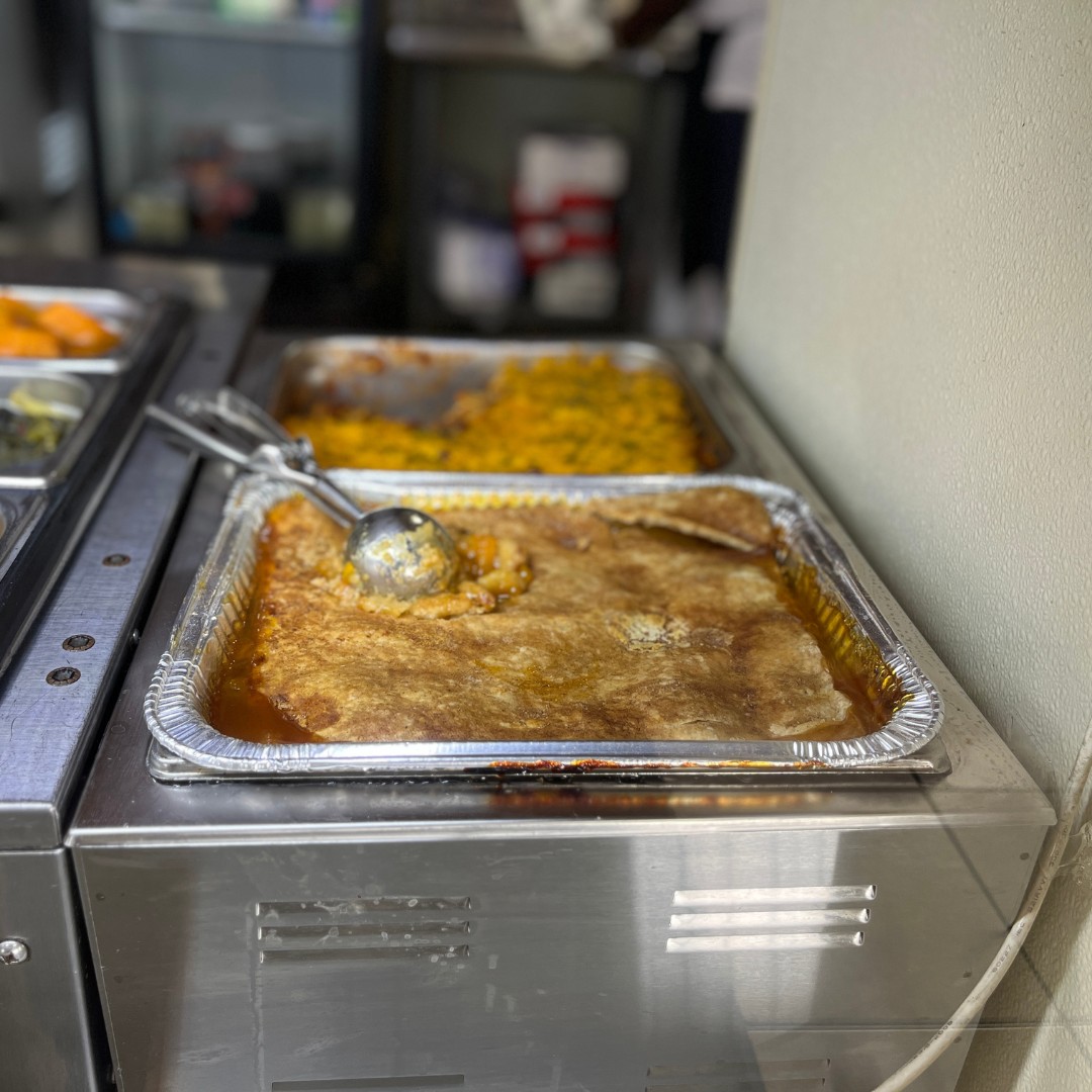 laurasbbqtx's tweet photo. Not sure what to do for lunch? Order online from Laura's Sunny South and make lunch easy: https://t.co/7y90mBhjtu
#bbq, #dallasbbq, #texanbbq, #texanbbq, #dallastx, #texaseatlocal, #dallaseatlocal https://t.co/wTNQLutZYK