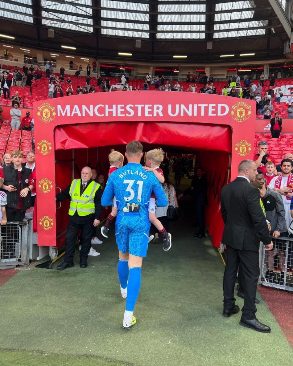 Official: Jack Butland becomes new Rangers FC goalkeeper on four year deal as Manchester United loan expires. 🔵 #transfers