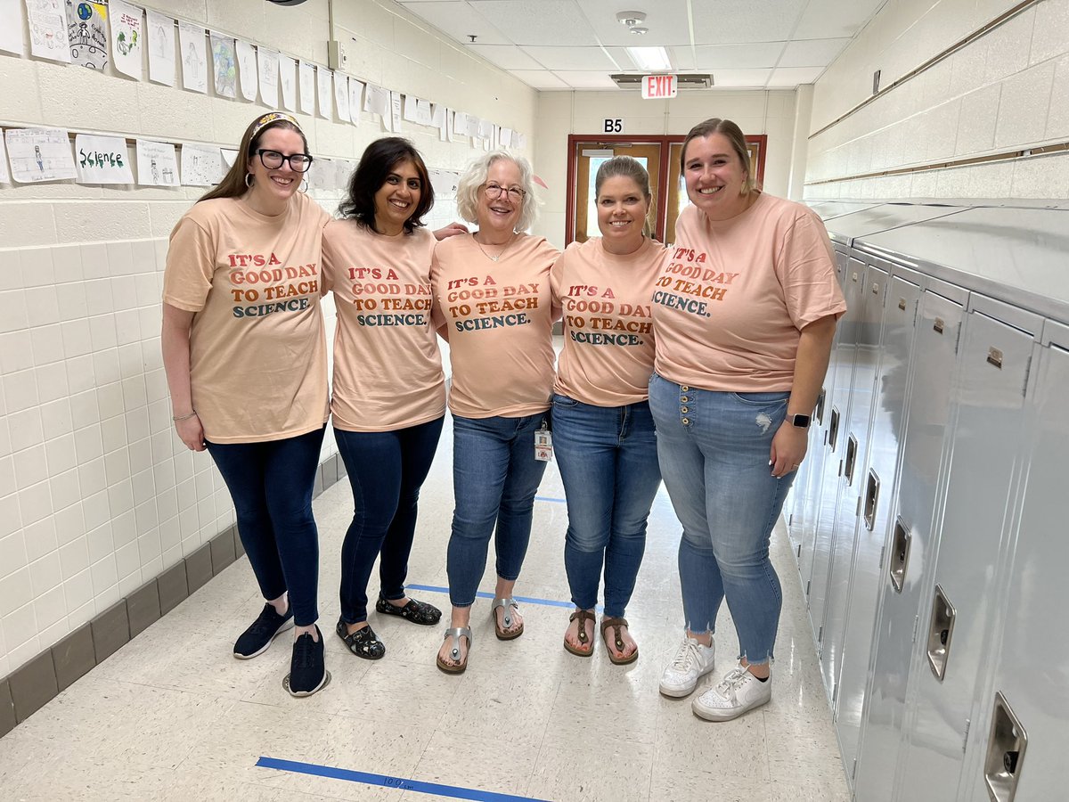 It’s always a good day to teach science!

This science 6 team is incredible!! Been such an honor to work alongside them over the past few years 🥰