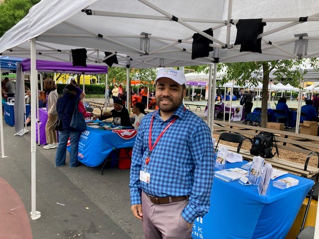 AgeWellNY's tweet photo. Honored to support the Diabetes Festival at St. Mary's Park in the Bronx on Saturday. AgeWell staff shared health information and giveaways with members of the community to raise awareness of the disease. Find out how AgeWell supports those living with diabetes. 1-866-237-3210. https://t.co/GhRH1SB7PD