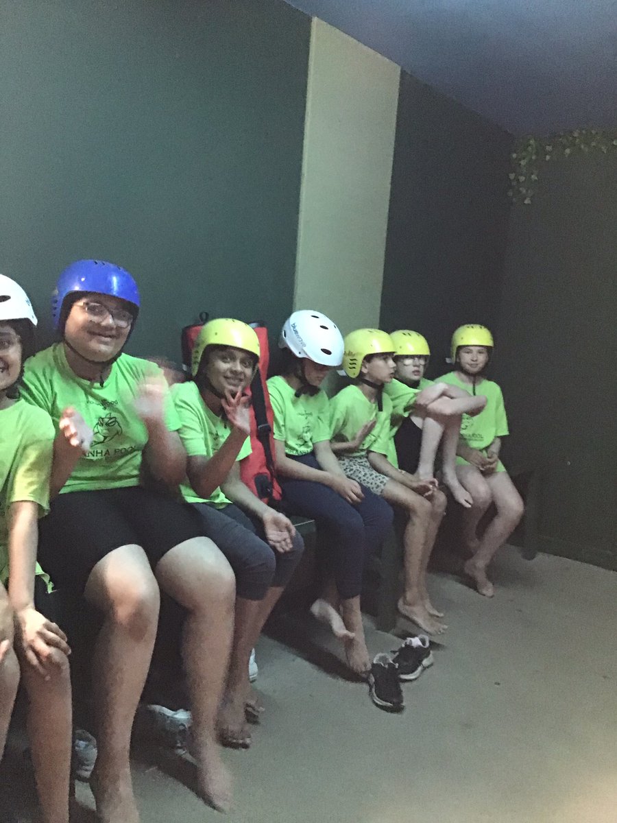 Y6_windmill_ce's tweet photo. Piranha pool fun for spring group, fantastic teamwork!!! https://t.co/ocoiIG4Alq