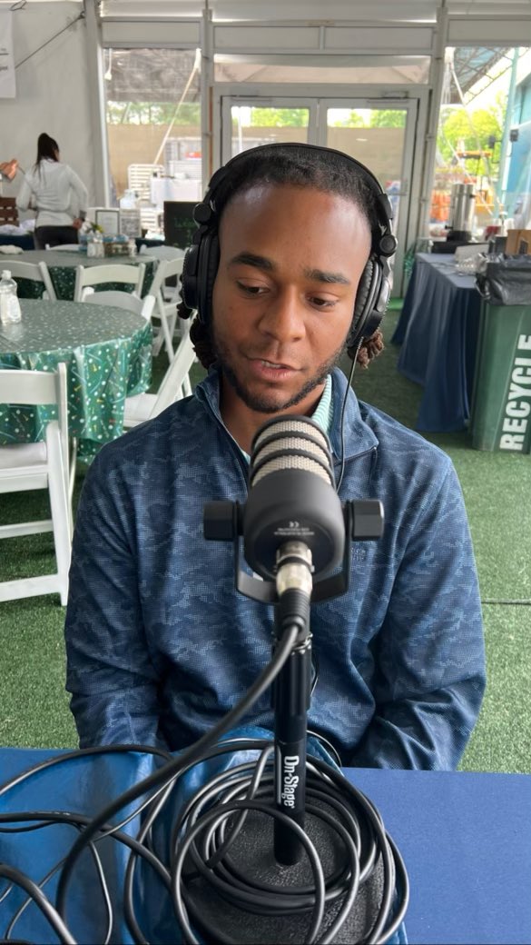 Pullin’ Weeds tweet media