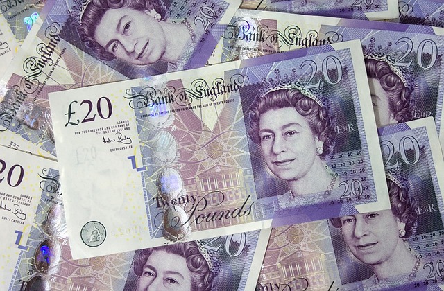That's a lot of money!

£9bn in old UK banknotes and coins not cashed in.

Read the story on the BBC News website: lnkd.in/eVS_4BK7

#ukcurrency
