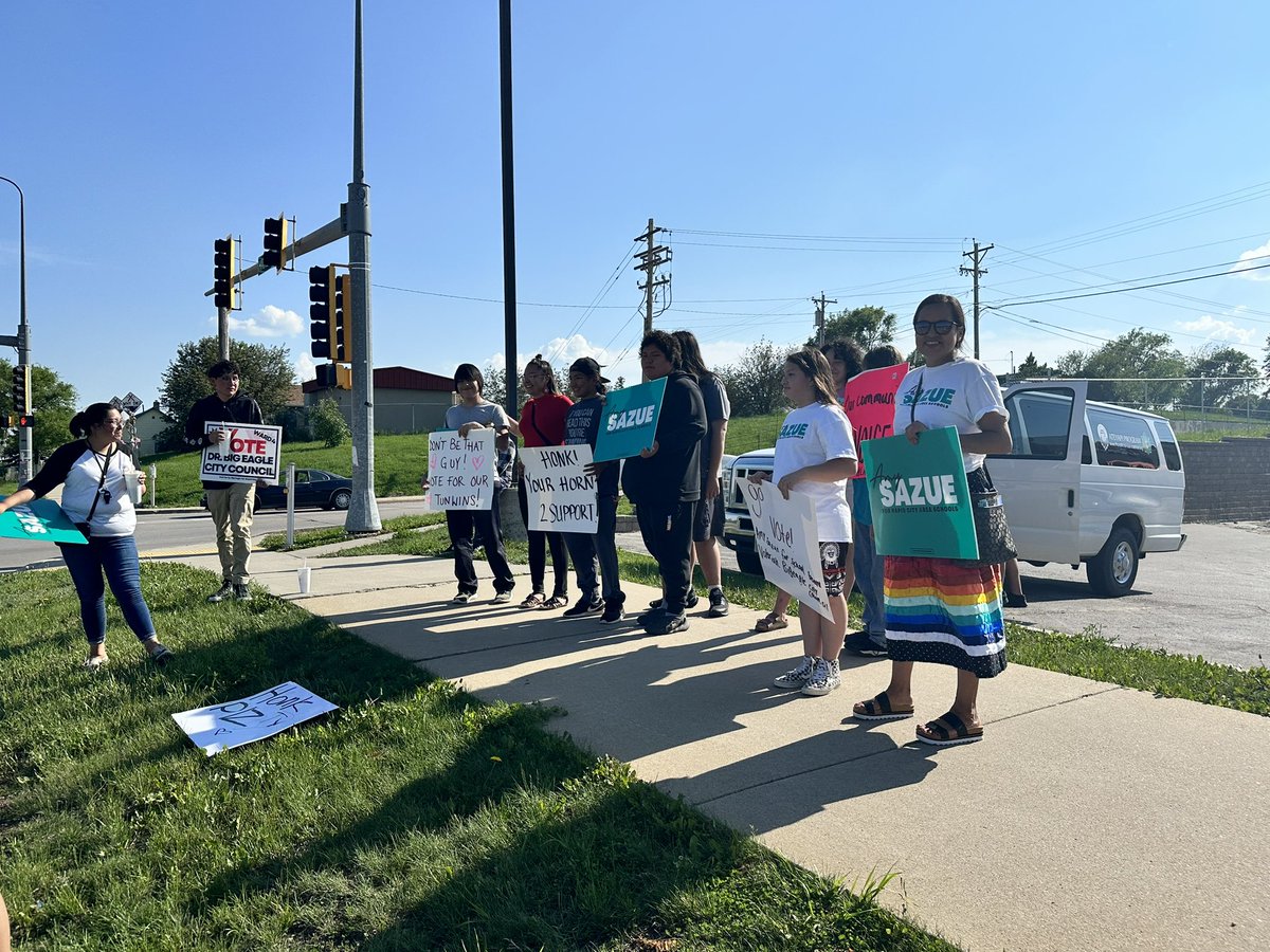 Vote for the candidates endorsed by our youth! #amysazue4rcas #valeriahbigeagleforRC