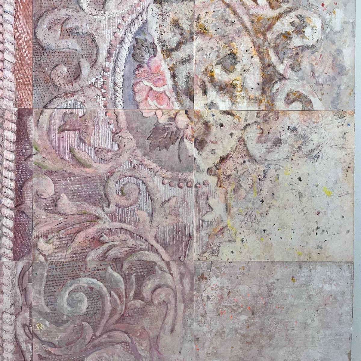 B  E  A  S  T  O  N tweet media