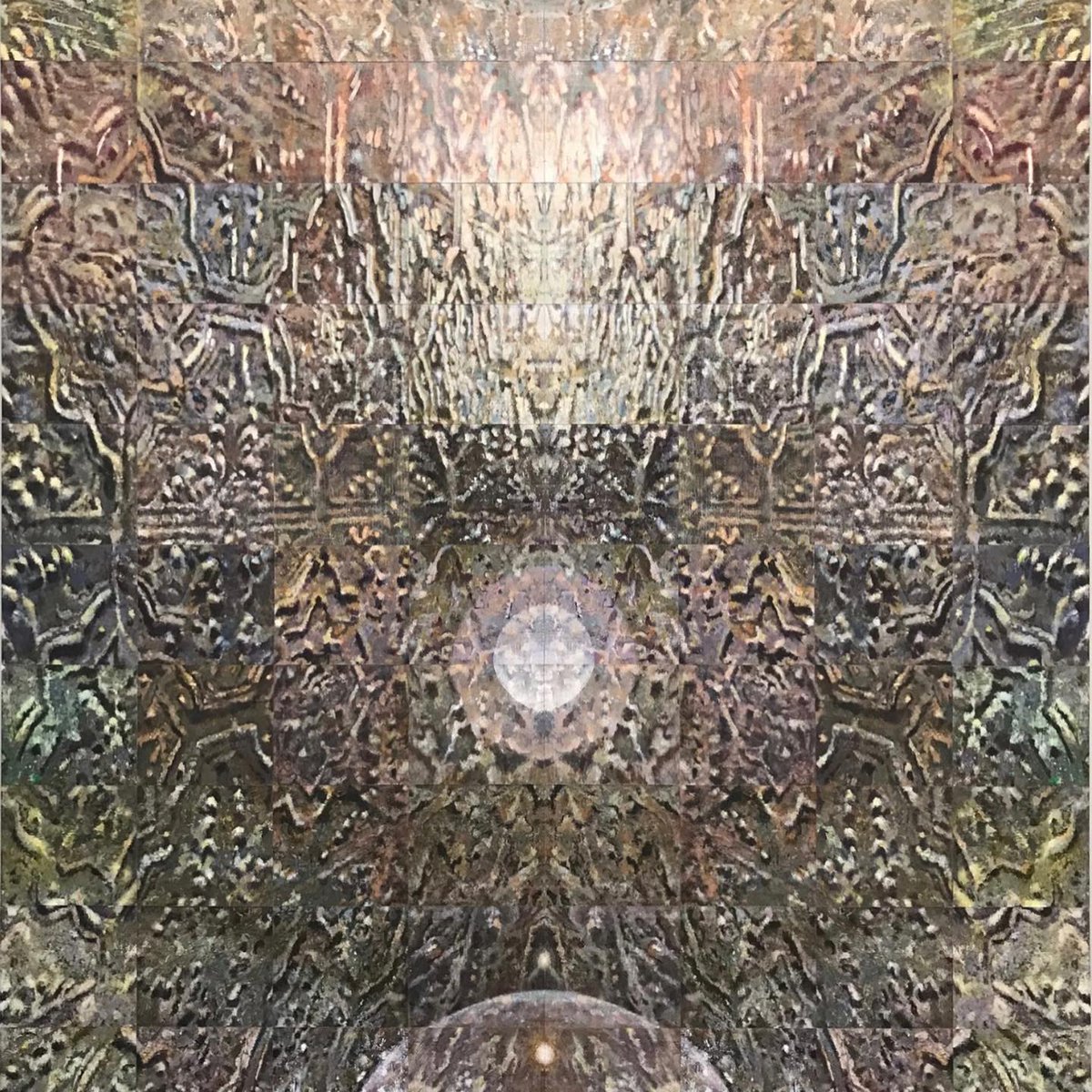 B  E  A  S  T  O  N tweet media