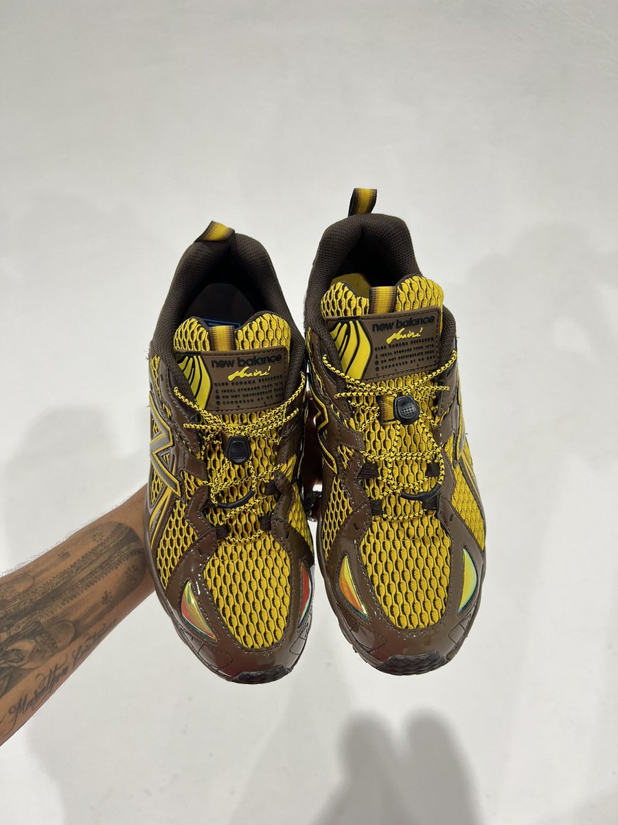 heyamine's tweet photo. The Mooz 610 by Aminé in collaboration with @NewBalance 

SUMMER 2023🍌 https://t.co/MH51Fdu27s