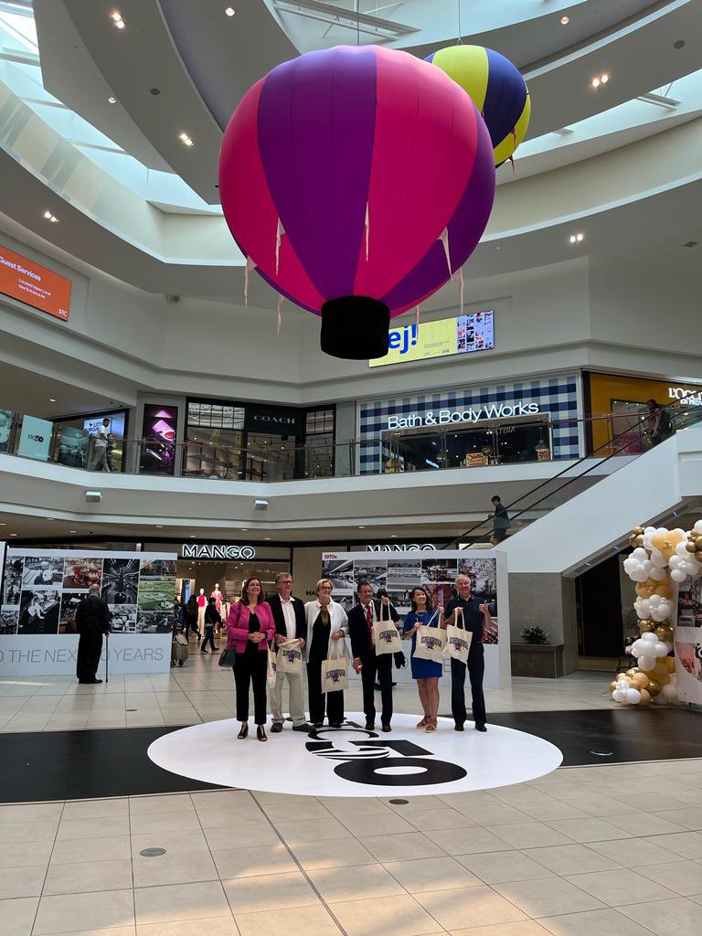 Ainslie_Ward24's tweet photo. Great morning stopping by @ShopSTC with my Council colleagues! Happy 50th anniversary and the feeling of excitement of seeing the iconic balloons never gets old!
#STC50 https://t.co/GHao4acHcB