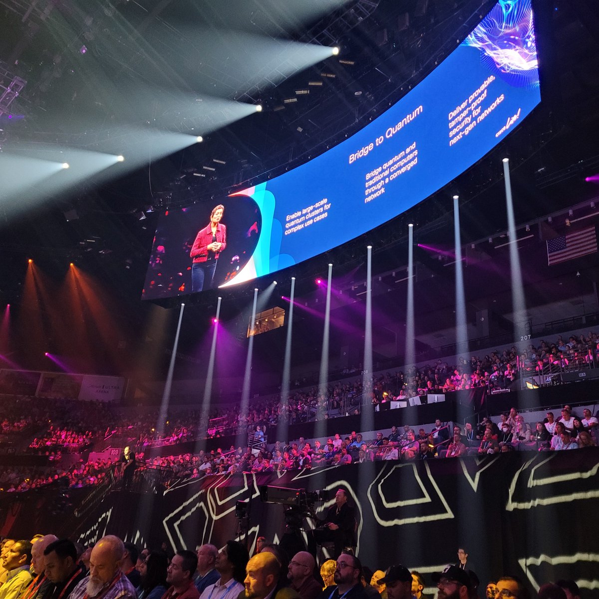 Full stack observability is powerful but scary. I'm happy <a href="/Cisco/">Cisco</a> also talks abt ability to simplify #digital worlds #ciscolive