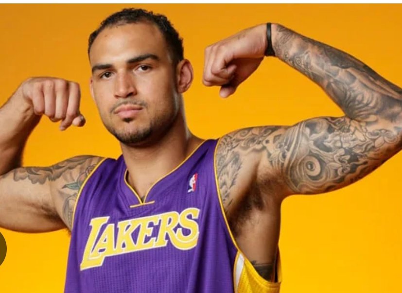 Happy Birthday to Robert Sacre 