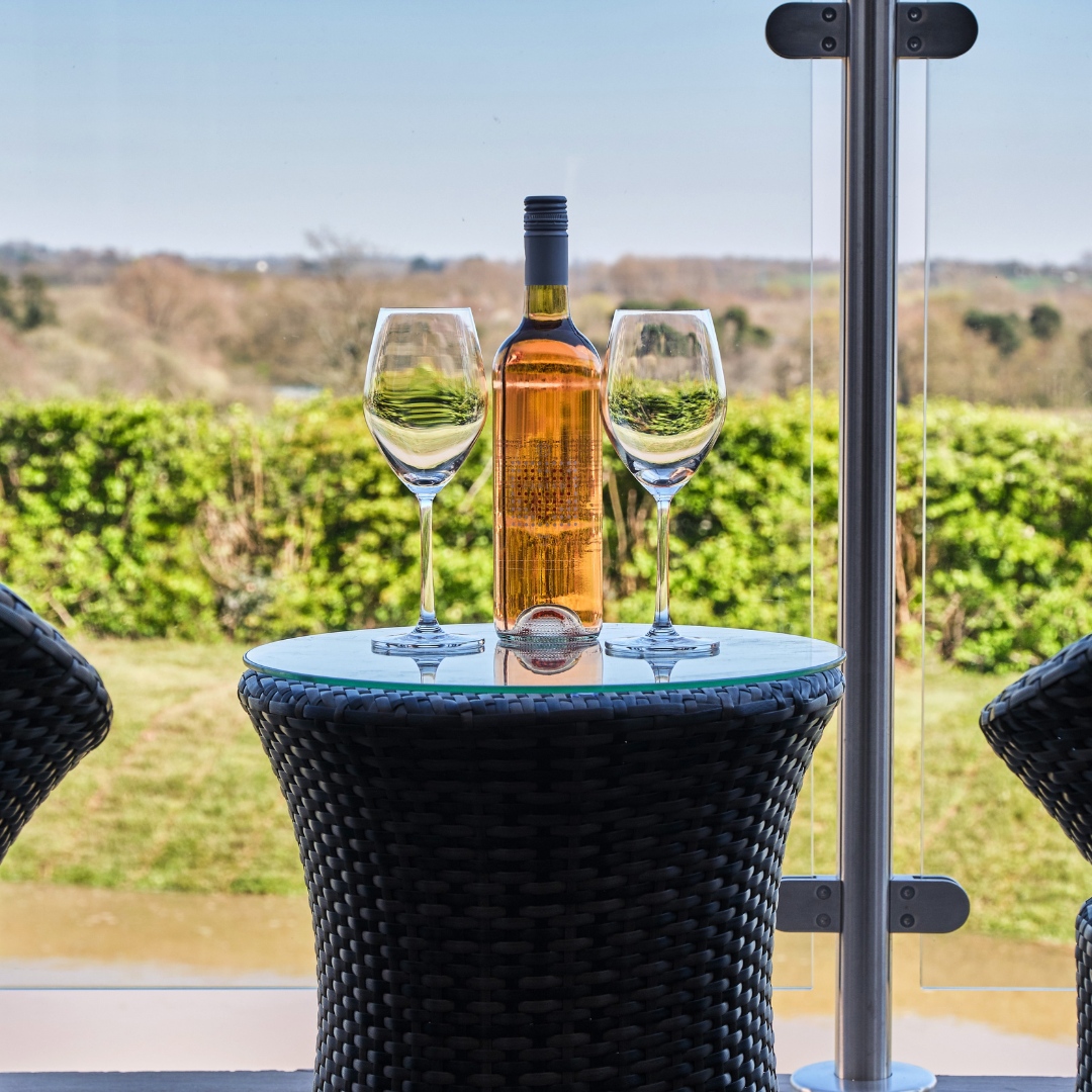Wines of Great Britain tweet media