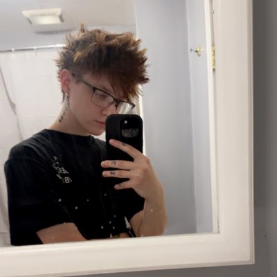 drewxjacob1's tweet photo. #NewProfilePic https://t.co/n7DnLzKigS