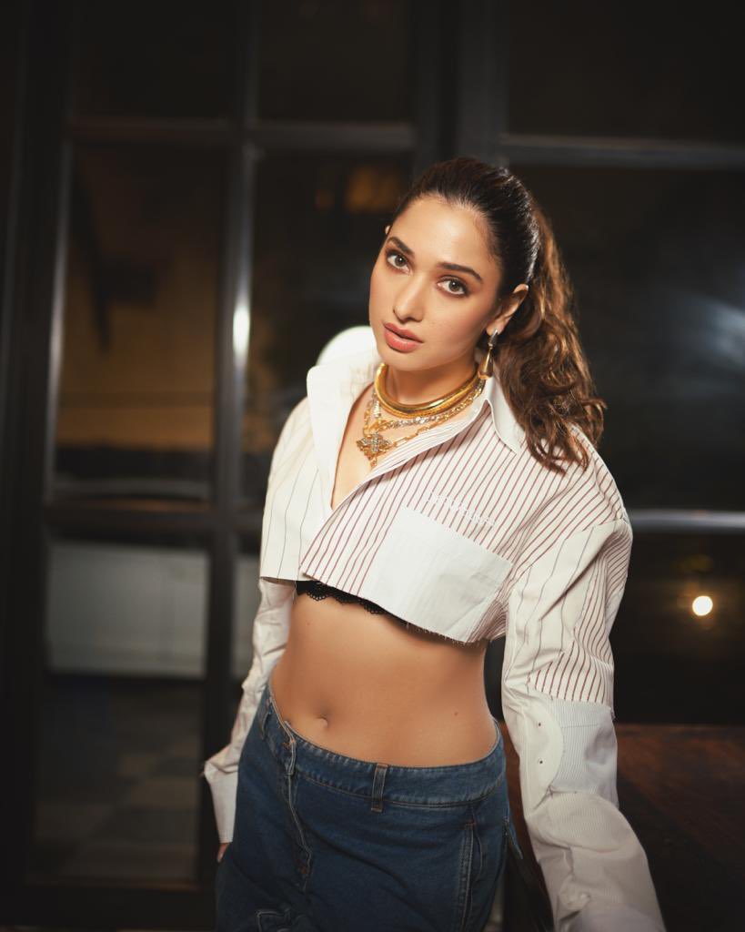 tamannaahspeaks's tweet photo. Crop it like it’s hot 🤍🤍🤍 https://t.co/mG1KaE9Rhc