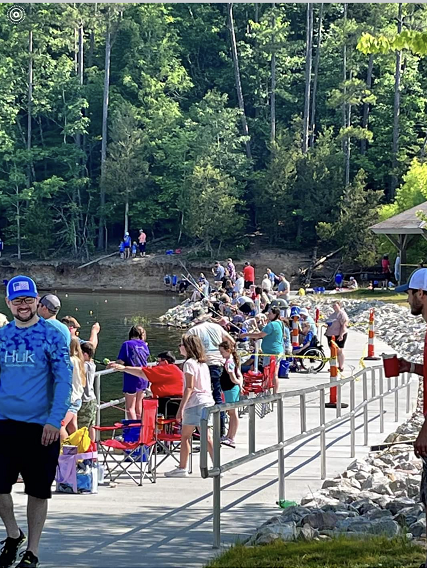 kyfisheriese's tweet photo. Fantastic #KidsFishing event hosted and supported locally. #CastingForKids in Johnson County providing excellent opportunity for youth to take part in the outdoors. Lots of hard work and dedication to benefit kids of all ages! #FishKY https://t.co/BCKz1RuUAS