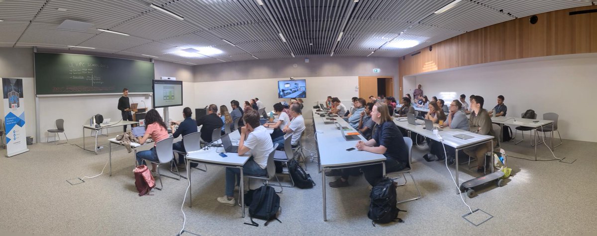 ULHPC's tweet photo. Many thanks to M. Habera, A. Wang and N. Gozalpour for sharing with us their feedback on the #Graviton3 cluster as part of the #AWS x @ULHPC collaboration presented by E. Oliveira this morning #ULHPCSchool @uni_lu 

https://t.co/MGvOV8MkXo
https://t.co/UplV9WuHHM https://t.co/pR2o7vdM8Y