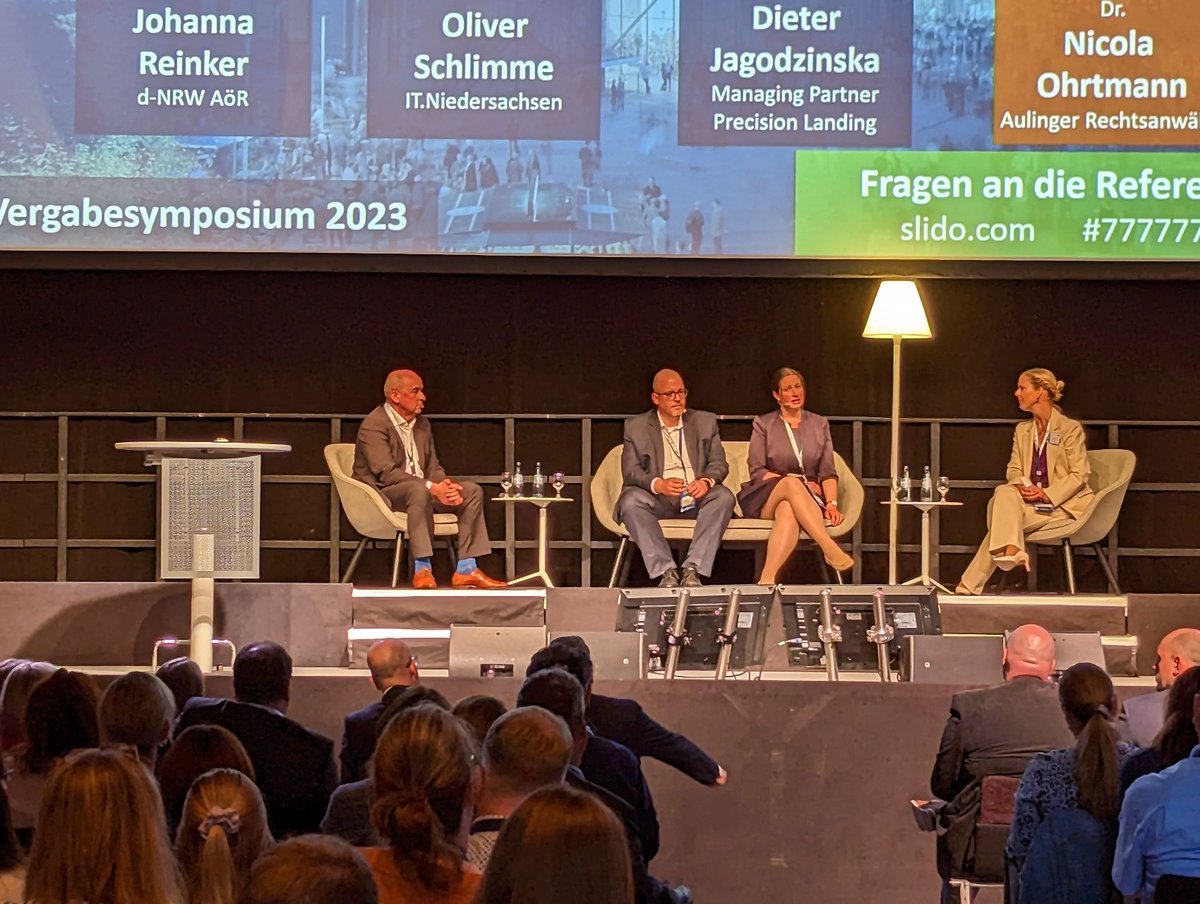 cosinex GmbH (@cosinex) on Twitter photo Pause in der Jahrhunderthalle, die ersten Vorträge und die erste Podiumsdiskussion des #Vergabesymposium|s liegen hinter uns. Es gibt geballtes Vergabewissen, hochinteressante Publikumsfragen, Networking und spannende Aussteller - und die Veranstaltung hat gerade erst begonnen. Pause in der Jahrhunderthalle, die ersten Vorträge und die erste Podiumsdiskussion des #Vergabesymposium|s liegen hinter uns. Es gibt geballtes Vergabewissen, hochinteressante Publikumsfragen, Networking und spannende Aussteller - und die Veranstaltung hat gerade erst begonnen.