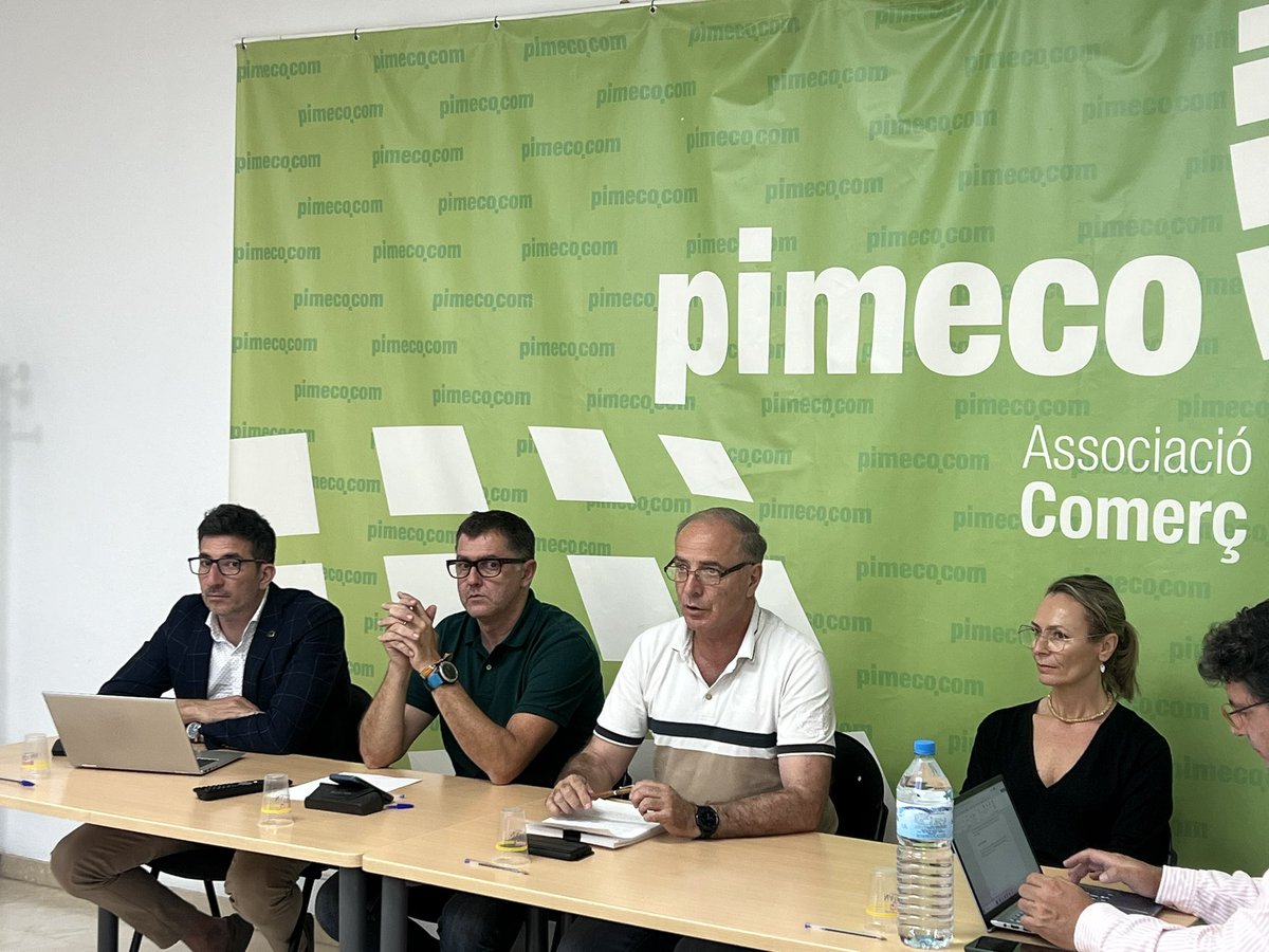 👇🏻Aquí podeu llegir el discurs que el president de la #Pimeco, <a href="/tonifusterb/">Toni Fuster</a>, va llegir durant l’Assemblea General de la patronal celebrada ahir, dia 5 de juny, i en què es va presentar el resum d’activitats de l’any 2022. 
👉🏻 pimeco.com/ca/discurs-del…