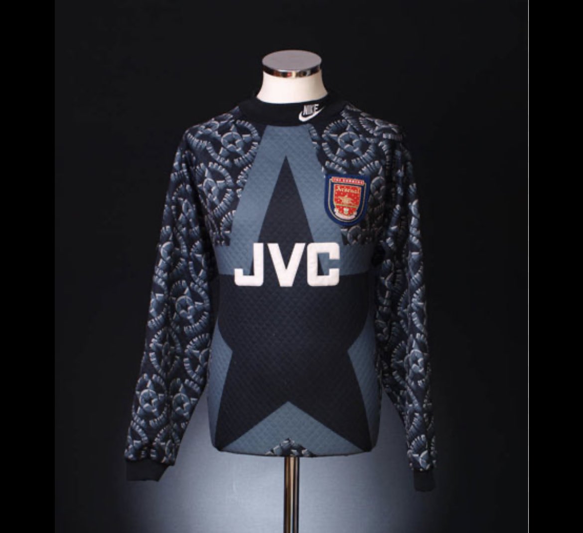 jakeybabe87's tweet photo. @shirt_arsenal The best one by far https://t.co/e9trIG8pbV