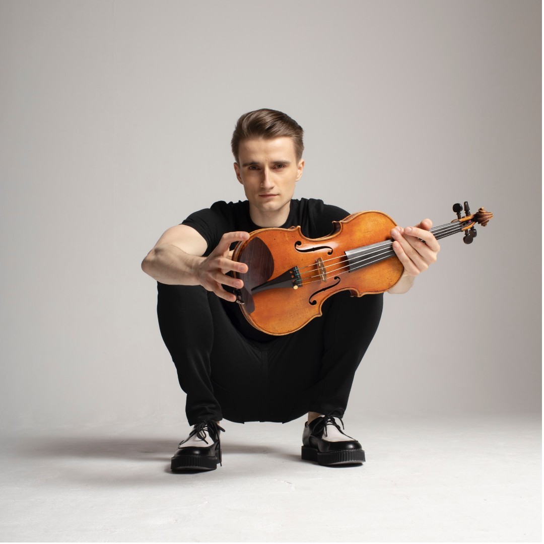 Come join the talented Roberts Balanas on Thursday 13 July for a unique and unforgettable musical experience! See why BBC Radio 1, Classic FM, The Violin Channel, and BBC Radio 3 have all featured his performances. Tickets: ow.ly/8pRk50OFobJ @rbalanas