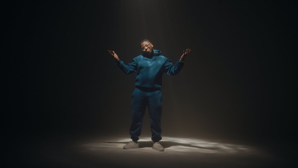 KenningtonFilm's tweet photo. Check out Studio 1 in Tee Supreme’s latest video Shine Bright! 💎

Looking for a space to shoot your next video? Get in touch today 🎬 https://t.co/IaKr8QlGZn