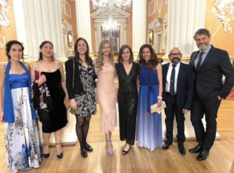 Meravigliosa serata ieri presso la Mansion House a Londra per celebrare la Festa della Repubblica.
Grazie ⁦<a href="/ItalyinLDN/">Italy in London</a>⁩ per l’invito a partecipare a una serata così importante dove abbiamo reso omaggio alla nostra patria insieme a tanti membri della comunità italiana in UK