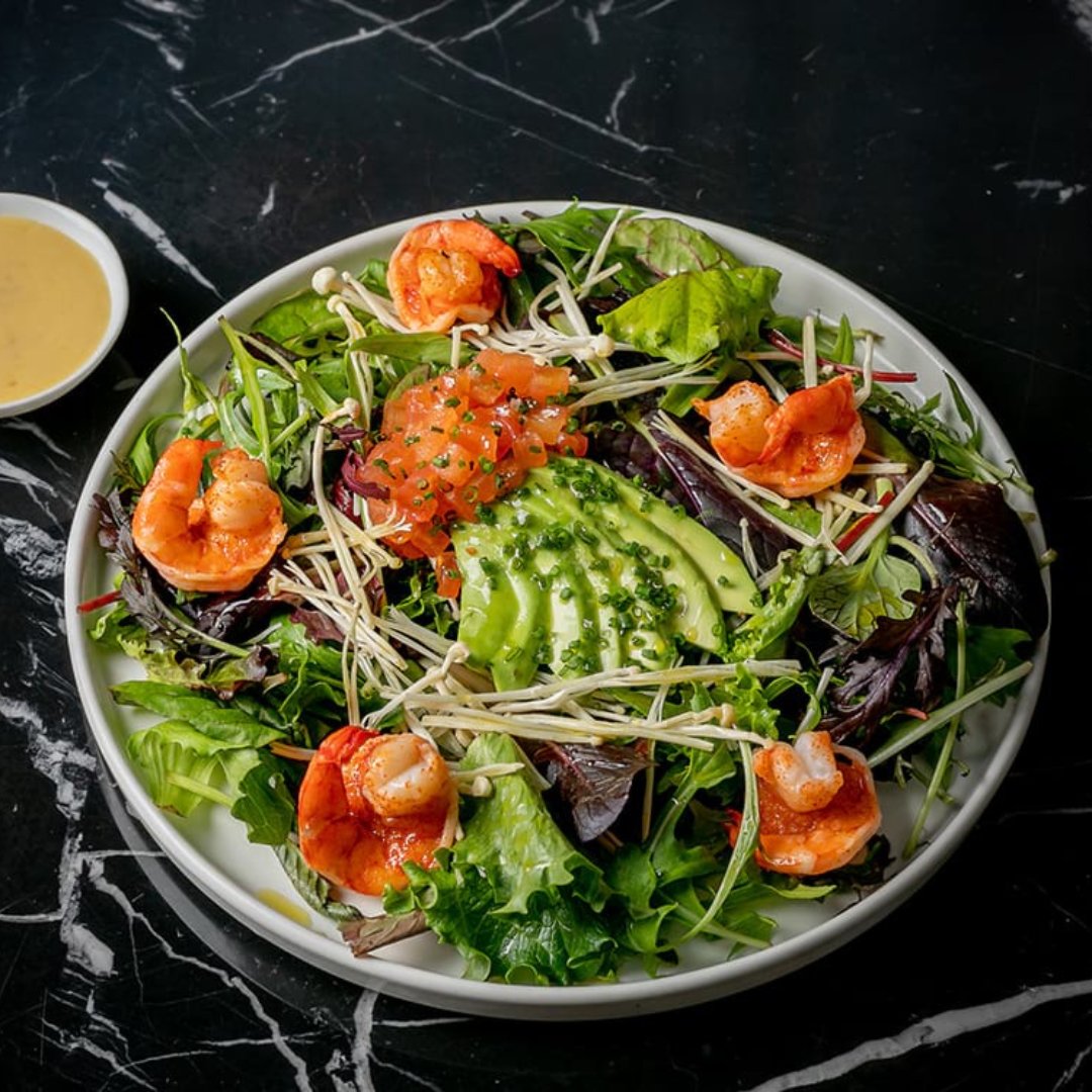 Jean-Georges at the Connaught, a cuisine that seamlessly combines French and British influences to create meticulously crafted dishes and innovative cocktails.
#supperlondon #jeangeorgeslondon #finedining #FrenchBritishCuisine