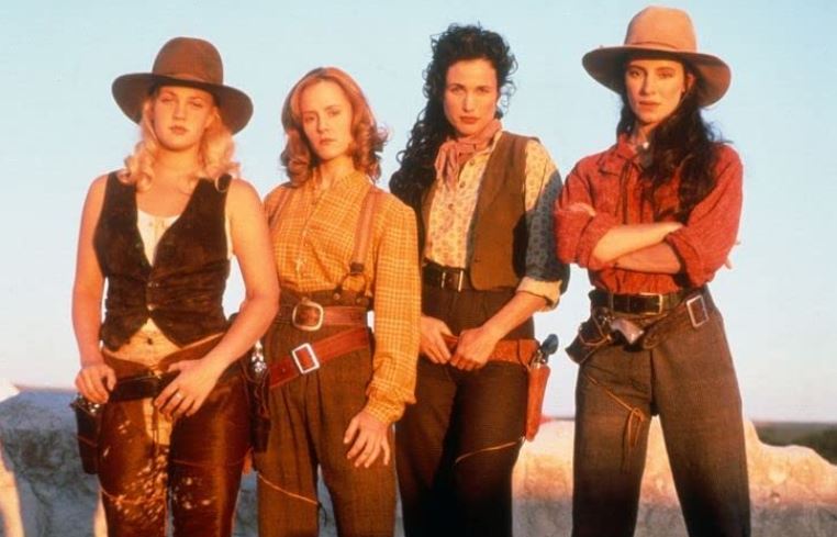 #BadGirls (1994)
Four prostitutes join together to travel the Old West.
#MadeleineStowe #MaryStuartMasterson
#AndieMacDowell #DrewBarrymore  
#GirlsWithGuns #FilmTwitter📽️ 🎬