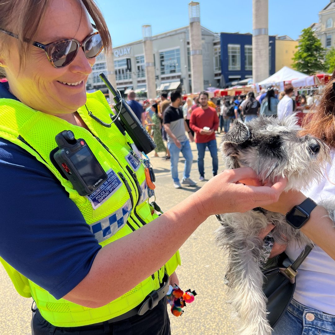 swpolice's tweet image. Our #PositiveAction team were delighted to join our local teams at the fabulous #CardiffMela.

While the Mela’s roots are in Asian cultures, the festival welcomes all and aims to educate, celebrate and bring together all cultures. 🙌
