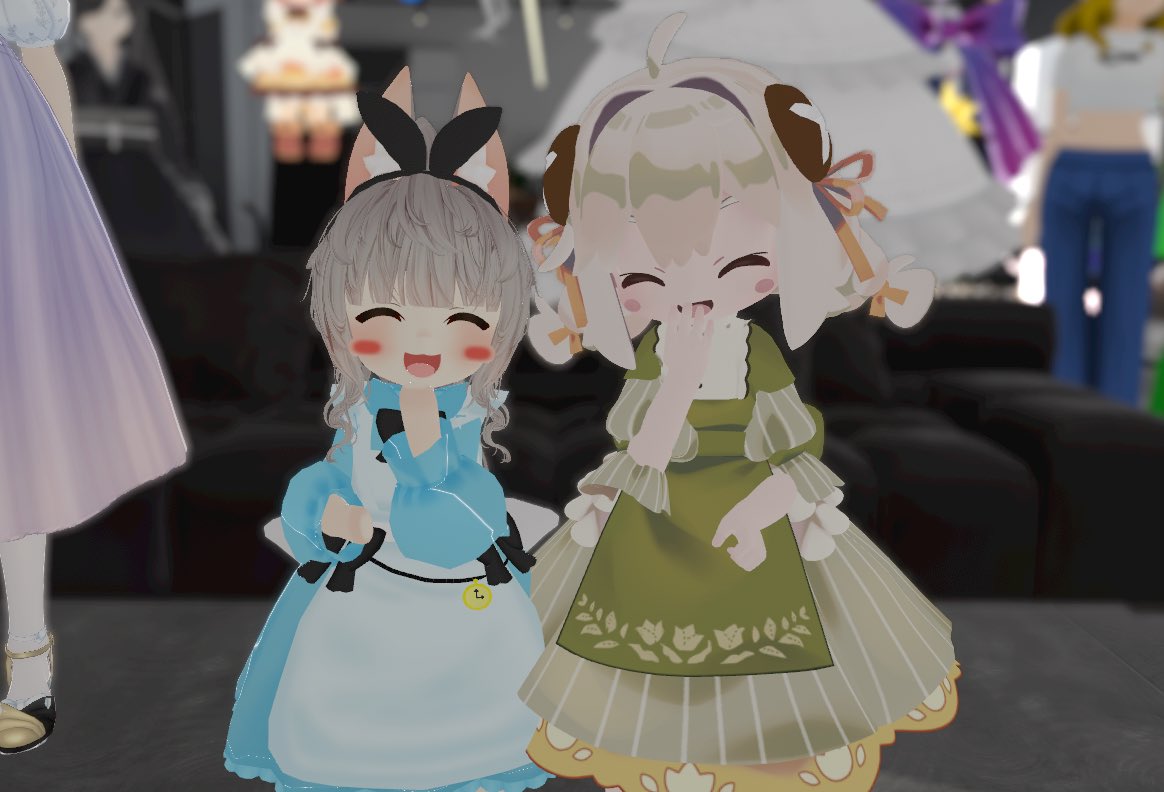 kusahaelv's tweet photo. こちらは #Hack2 イベントにVRでお越しくださったリトルおじょうさまがた✨
お嬢様の心得の一つ、
笑うときは口元に手を当てて、『うふふ』❕✨ https://t.co/OXInMWFQx3