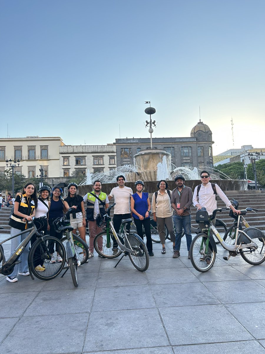 Great day w/ @GuadalajaraGob discussing @BloombergDotOrg #RoadSafety program. Mayor @PabloLemusN talked about “democratizing mobility” and then we toured the city on MiBici 🚲