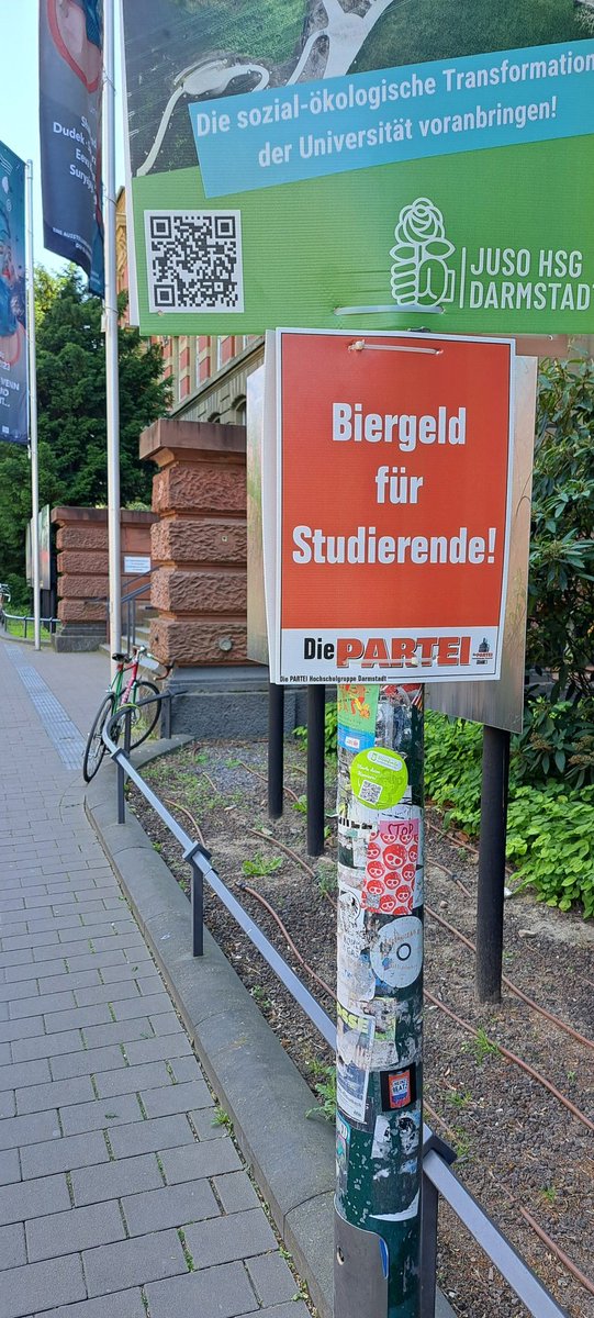 Auch die Stadmitte ist jetzt mit unseren sehr guten Plakaten geschmückt!