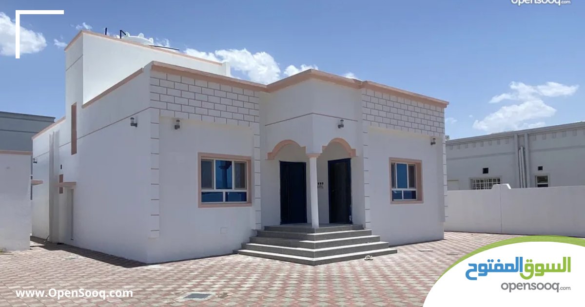 OpensooqOm's tweet photo. منزل للبيع
طابق واحد مكون من:
3 غرف 
مجلس 
صالة 
مطبخ وستور خارجي 
4 دورات مياه 
غرفة غسالة
مساحة البناء 220 م٢
مساحة الأرض 600 م٢
للسعر + الموقع من خلال الرابط التالي: https://t.co/rF4Yl6BEkd
#السوق_المفتوح #عمان #OM https://t.co/pHSypXFRe7