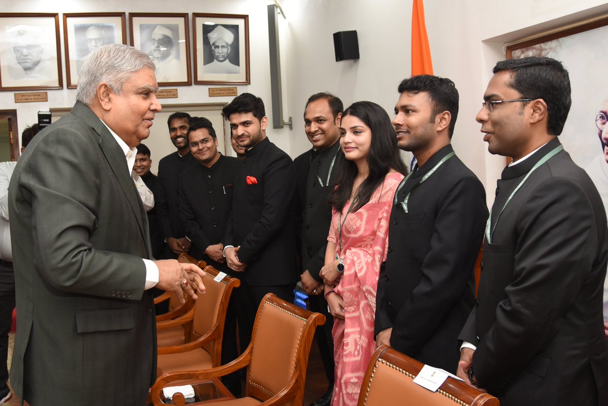 During the interaction, the Vice President expressed confidence that the Officer Trainees of IDES would carry forward the legacy of excellence, and contribute to the growth and prosperity of the nation.