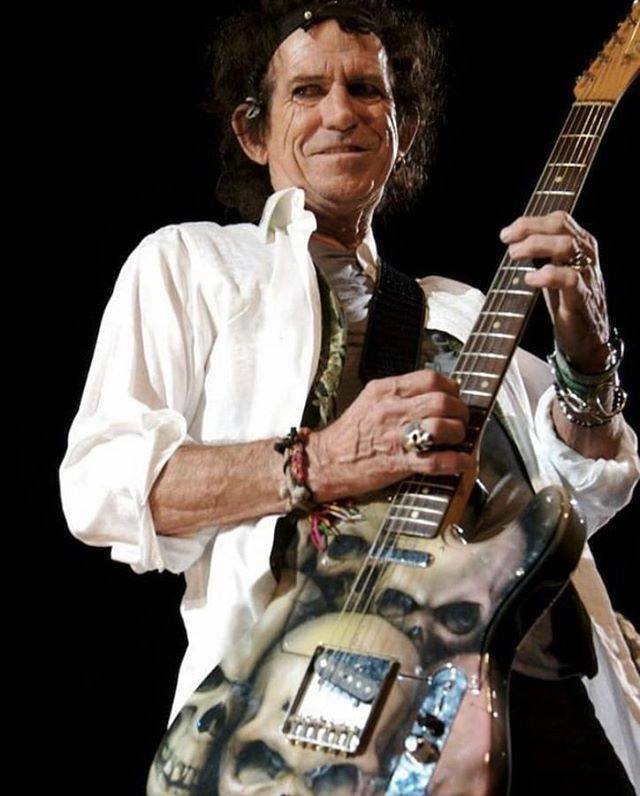 Never stop... Keith Richards - The Rolling Stones
.
#startmeup #KeithRichards #TheRollingStones