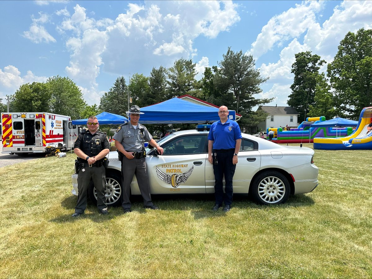On Saturday, Sergeant Clinton 'Otis' Smith from our @OSHP Wooster Post participated in the Community Safety Day hosted by the Sterling Fire District along with our fellow safety service partners. #InTheCommunity