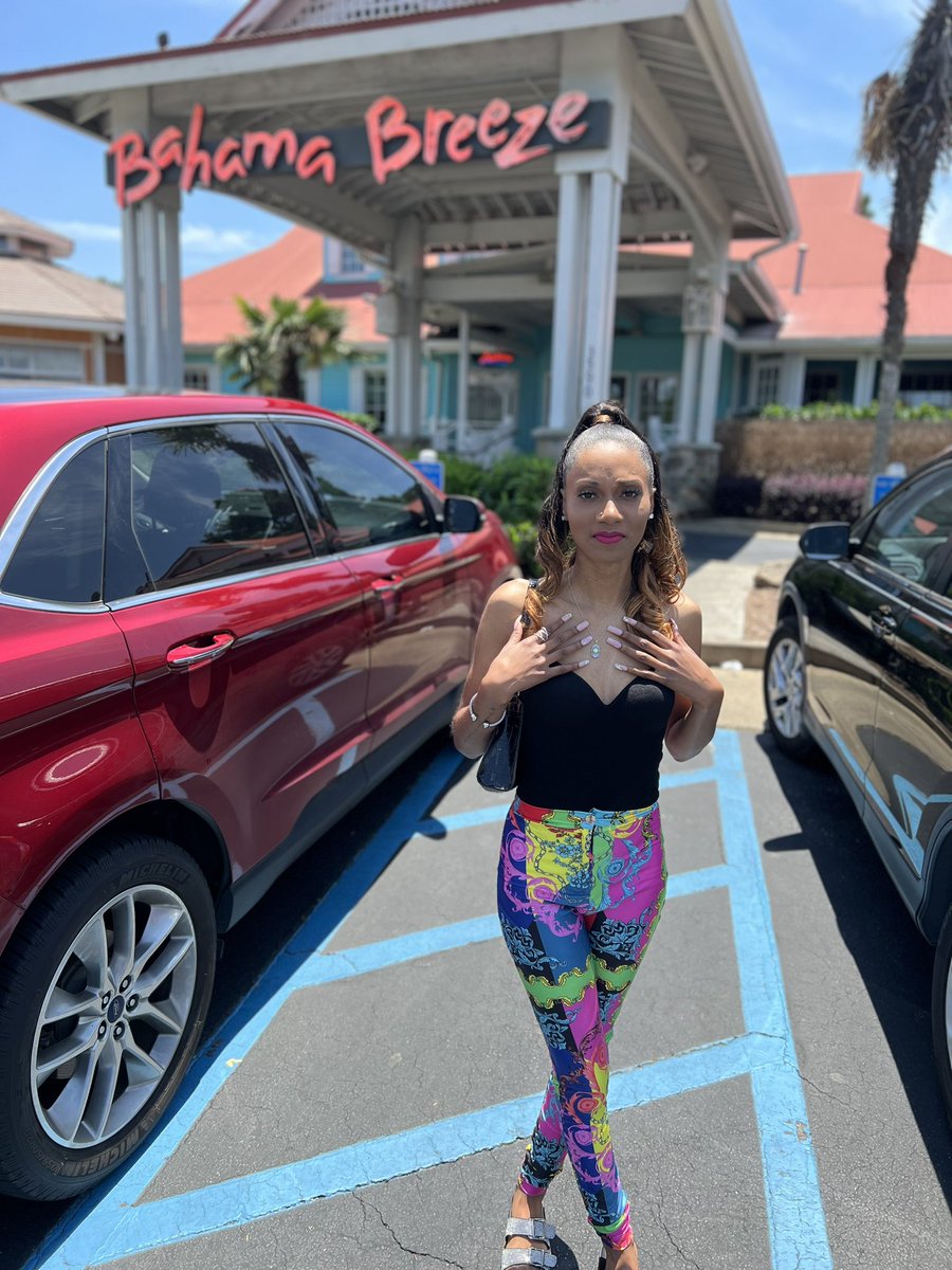 MorganWilbon's tweet image. #25 💕 #twentyfine 🤪